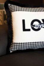 Cushion Collection White, Black Code EY279 - Image 3